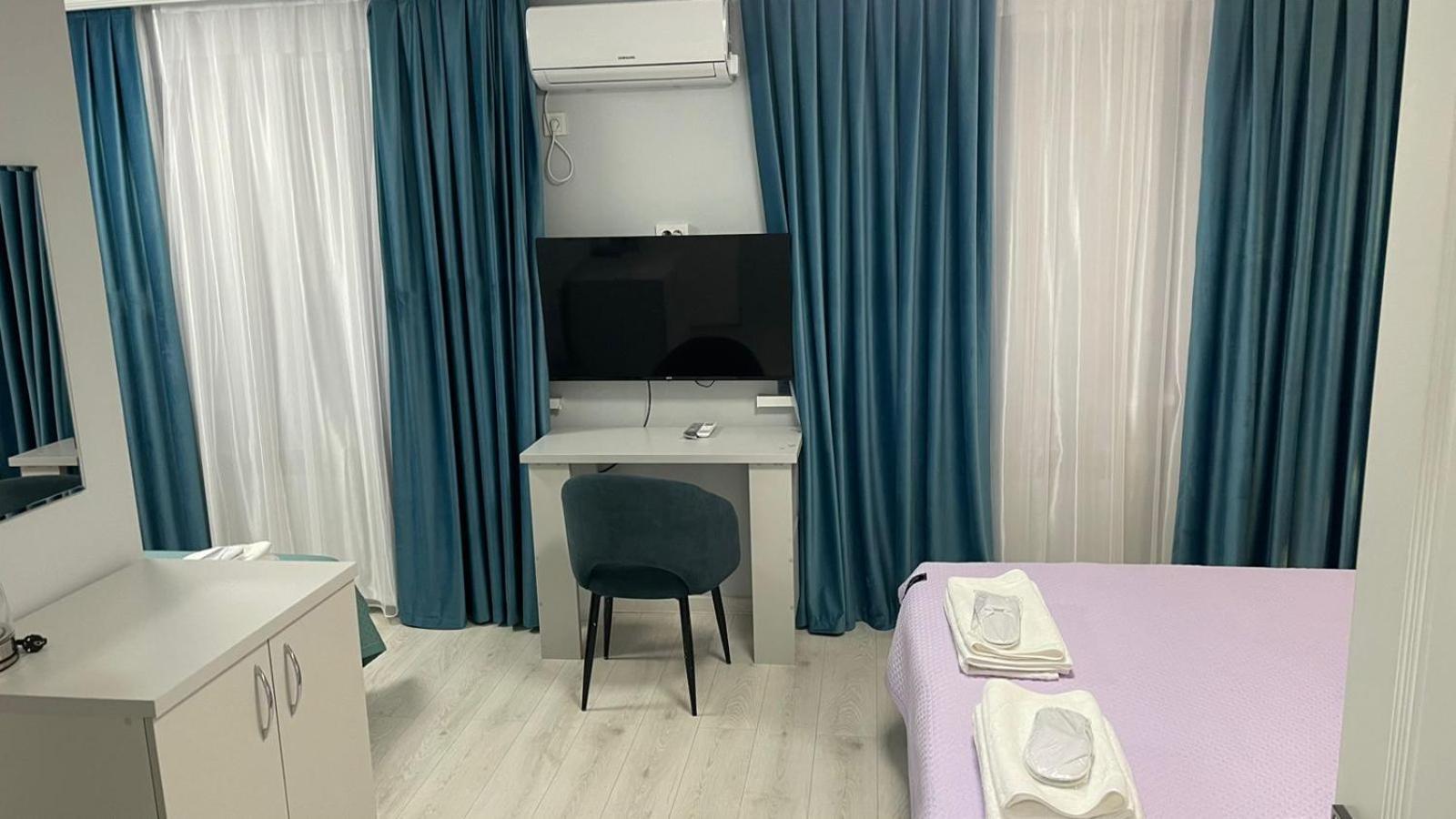 Yassy Hotel, Turkistan