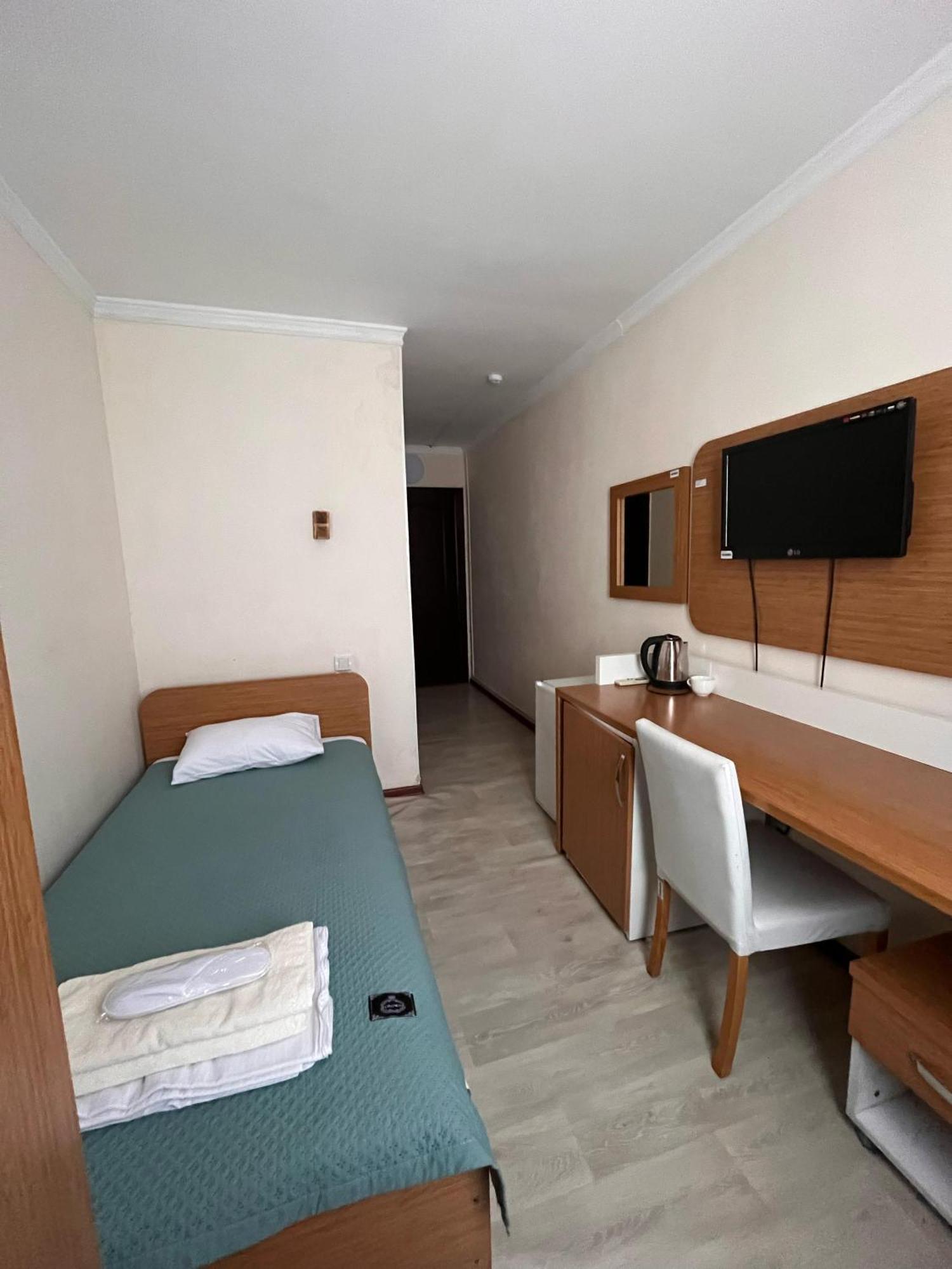 Yassy Hotel, Turkistan